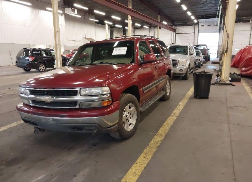 Photo 2 of 2005 Chevrolet Tahoe LT (VIN 1GNEK13T75J177679)