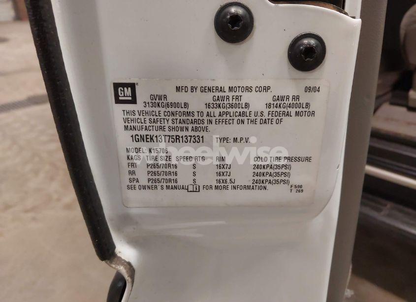 Photo 9 of 2005 Chevrolet Tahoe LS (VIN 1GNEK13T75R137331)