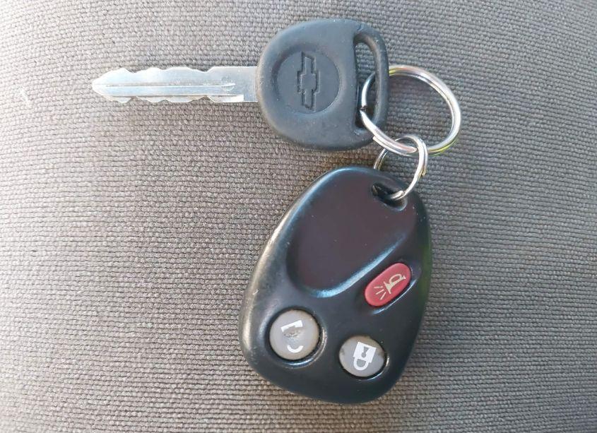 Photo 11 of 2005 Chevrolet Tahoe LS (VIN 1GNEK13T75R148734)