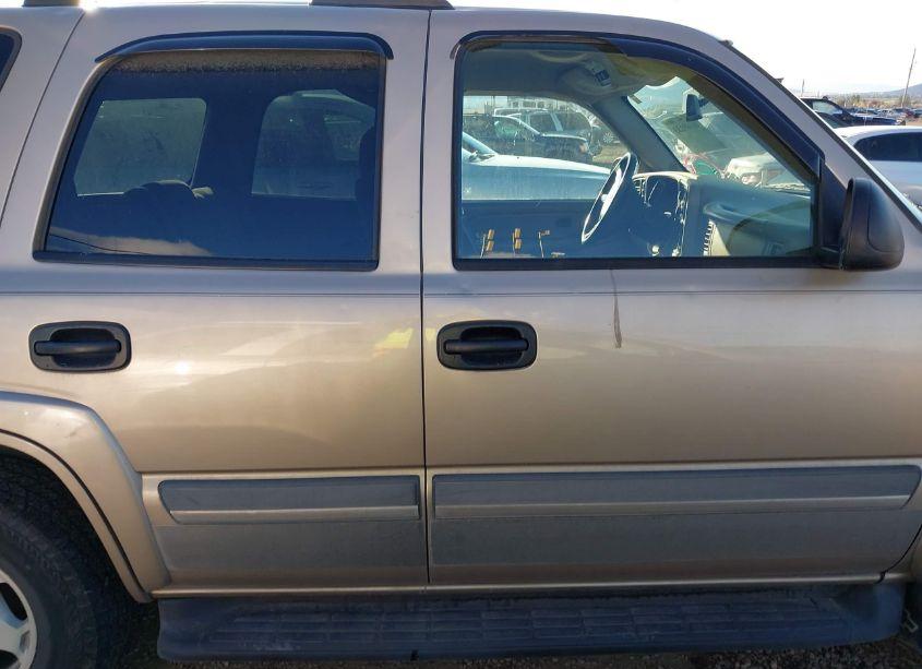 Photo 14 of 2005 Chevrolet Tahoe LS (VIN 1GNEK13T75R148734)