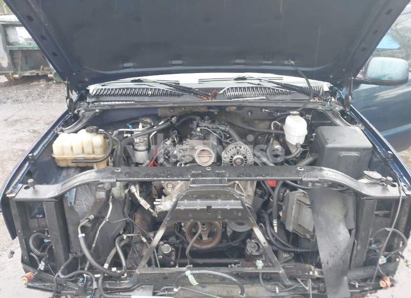 Photo 10 of 2005 Chevrolet Tahoe Z71 (VIN 1GNEK13T75R253693)