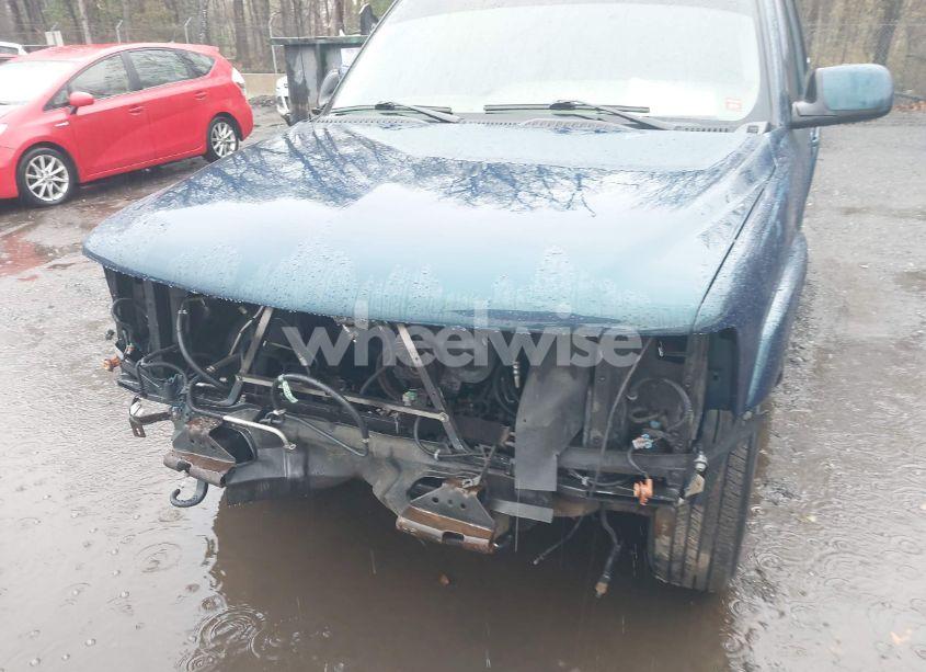 Photo 6 of 2005 Chevrolet Tahoe Z71 (VIN 1GNEK13T75R253693)