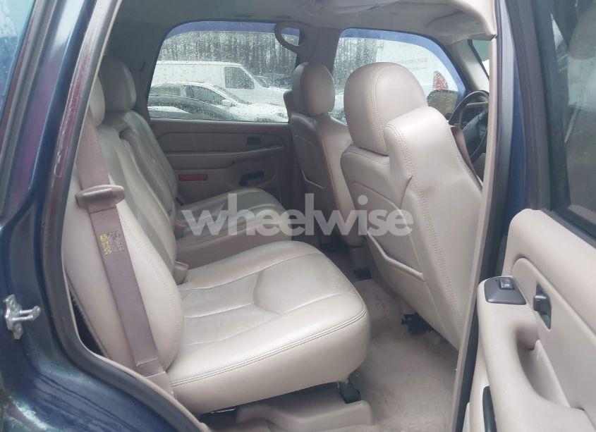 Photo 8 of 2005 Chevrolet Tahoe Z71 (VIN 1GNEK13T75R253693)