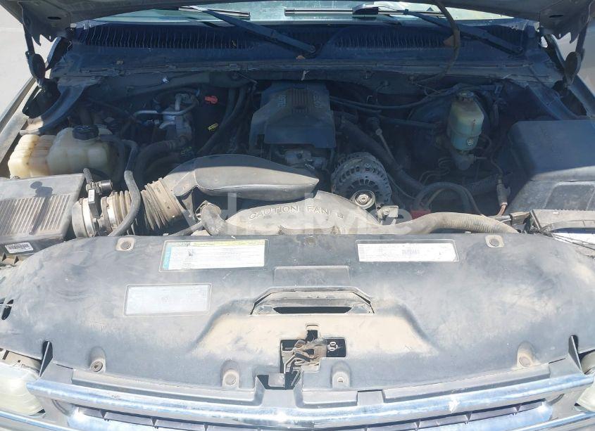 Photo 10 of 2000 Chevrolet Tahoe ALL NEW LS (VIN 1GNEK13T7YJ207073)