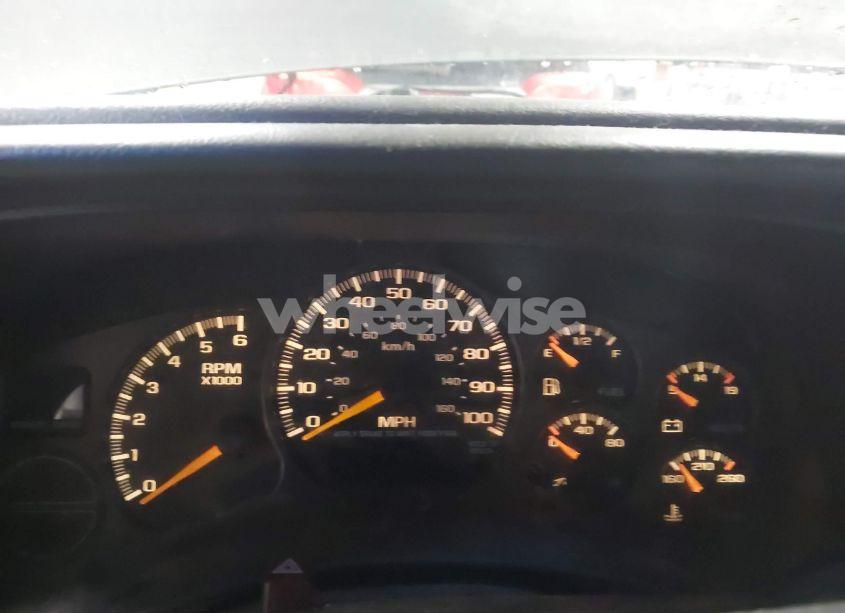 Photo 7 of 2001 Chevrolet Tahoe LT (VIN 1GNEK13T81J113158)