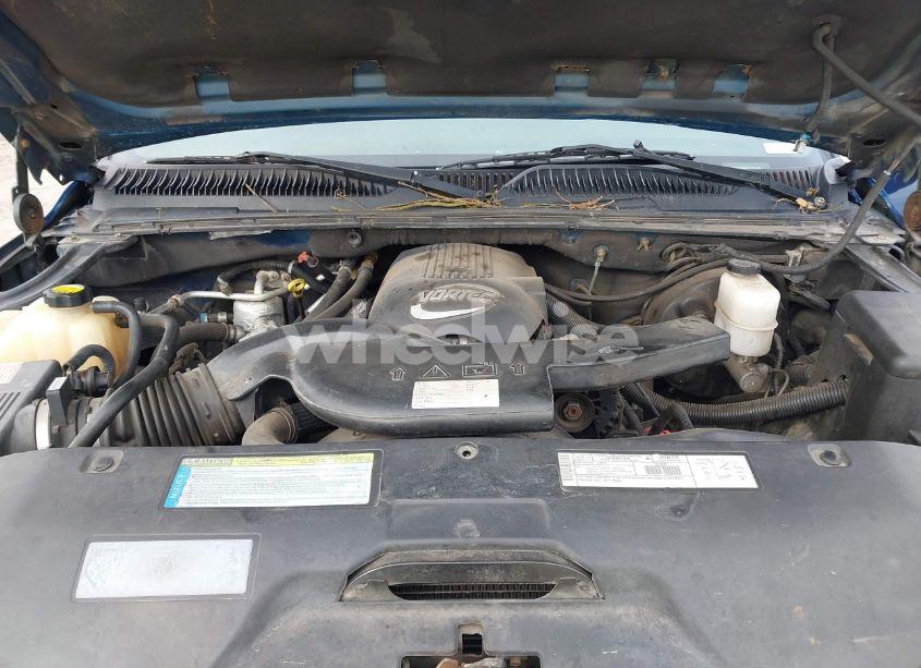 Photo 10 of 2001 Chevrolet Tahoe LT (VIN 1GNEK13T81J207380)