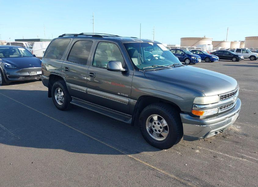2001 Chevrolet Tahoe LT (VIN 1GNEK13T81J258149) main photo