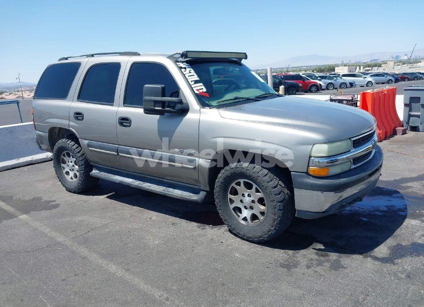2003 Chevrolet Tahoe LS (VIN 1GNEK13T83J329319) main photo