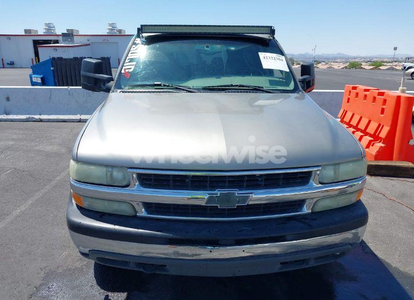 Photo 13 of 2003 Chevrolet Tahoe LS (VIN 1GNEK13T83J329319)