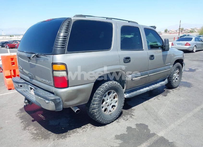 Photo 4 of 2003 Chevrolet Tahoe LS (VIN 1GNEK13T83J329319)