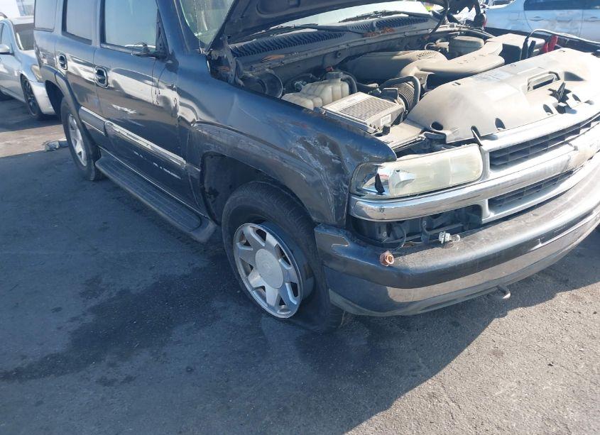 Photo 6 of 2003 Chevrolet Tahoe LT (VIN 1GNEK13T83R115593)