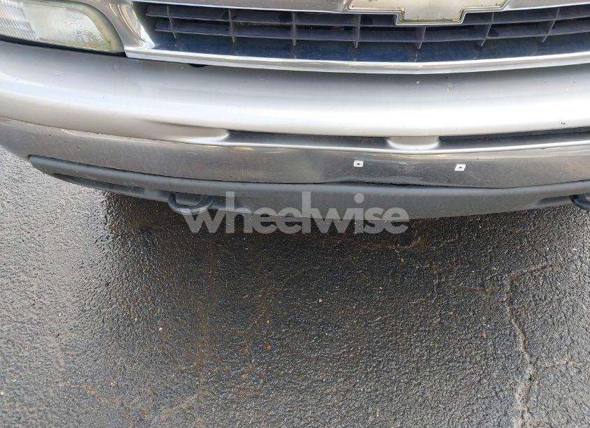 Photo 13 of 2004 Chevrolet Tahoe LT (VIN 1GNEK13T84J238990)