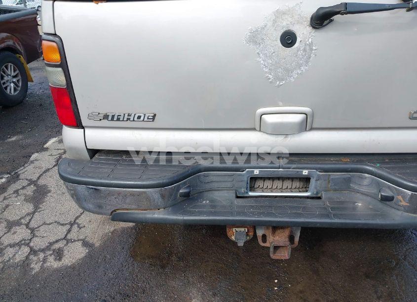 Photo 16 of 2004 Chevrolet Tahoe LT (VIN 1GNEK13T84J238990)