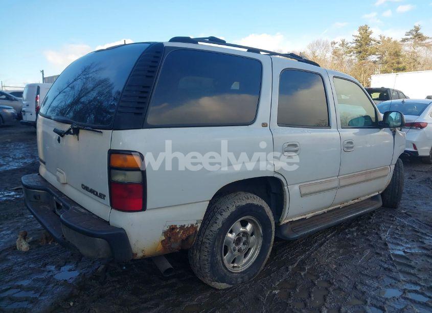 Photo 4 of 2004 Chevrolet Tahoe LT (VIN 1GNEK13T84J272671)