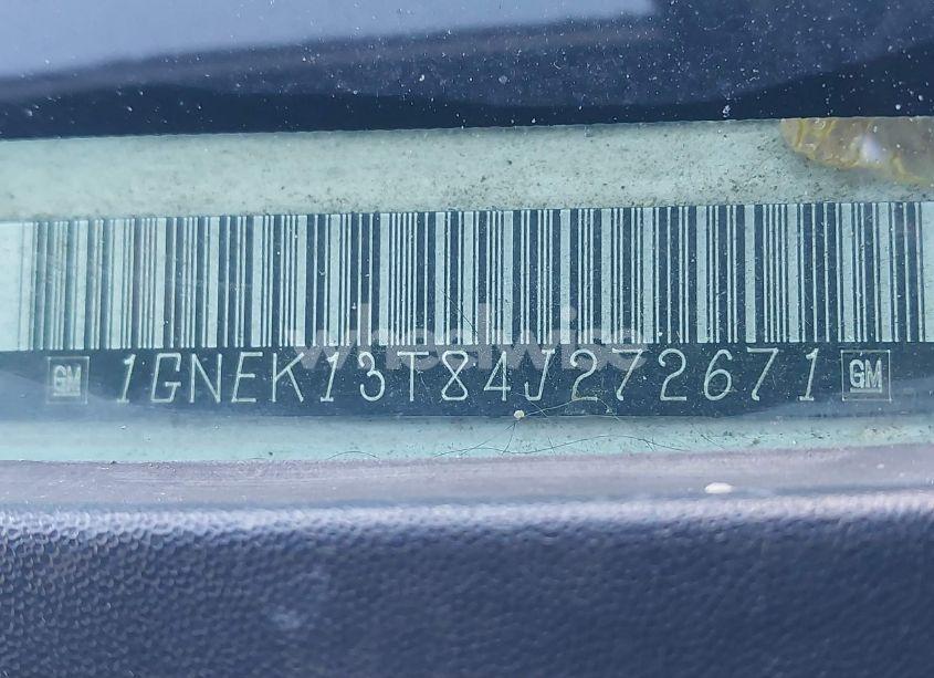 Photo 9 of 2004 Chevrolet Tahoe LT (VIN 1GNEK13T84J272671)