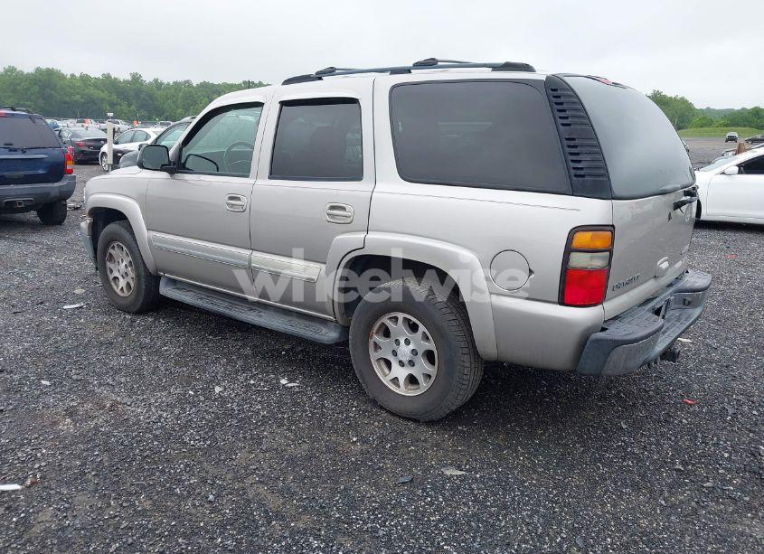 Photo 3 of 2005 Chevrolet Tahoe LT (VIN 1GNEK13T85J131410)