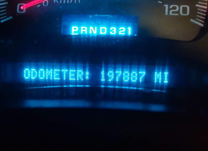 Photo 15 of 2005 Chevrolet Tahoe LT (VIN 1GNEK13T85J204341)