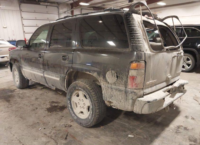 Photo 3 of 2005 Chevrolet Tahoe LT (VIN 1GNEK13T85J204341)