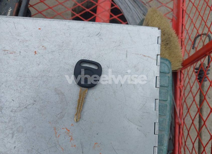 Photo 11 of 2005 Chevrolet Tahoe Z71 (VIN 1GNEK13T85R129948)