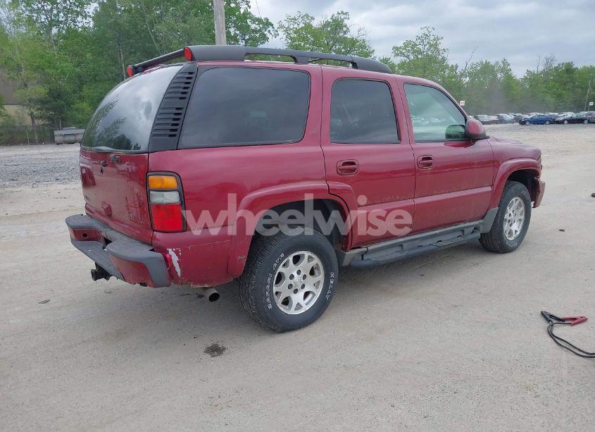 Photo 4 of 2005 Chevrolet Tahoe Z71 (VIN 1GNEK13T85R129948)