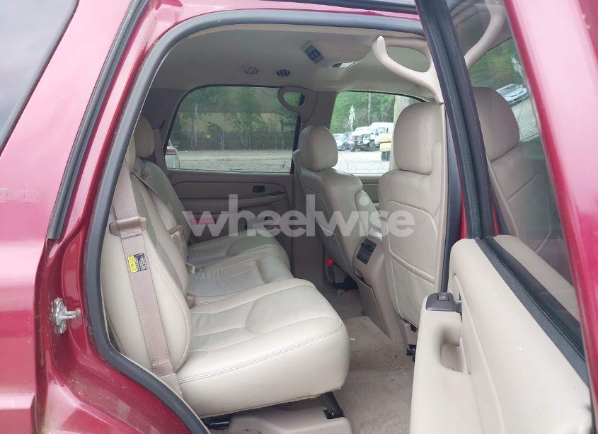 Photo 8 of 2005 Chevrolet Tahoe Z71 (VIN 1GNEK13T85R129948)