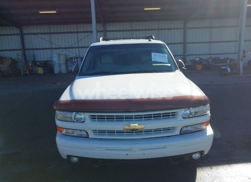 Photo 6 of 2005 Chevrolet Tahoe K1500 (VIN 1GNEK13T85R155515)