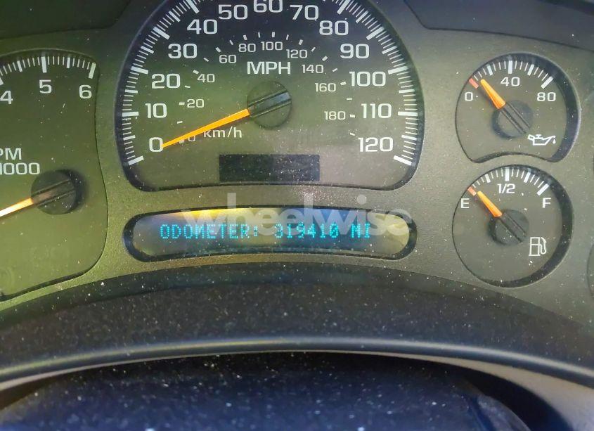 Photo 7 of 2005 Chevrolet Tahoe K1500 (VIN 1GNEK13T85R155515)