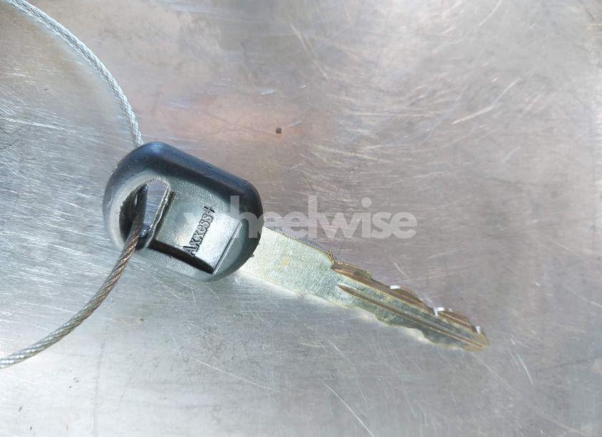 Photo 11 of 2005 Chevrolet Tahoe LS (VIN 1GNEK13T85R227605)