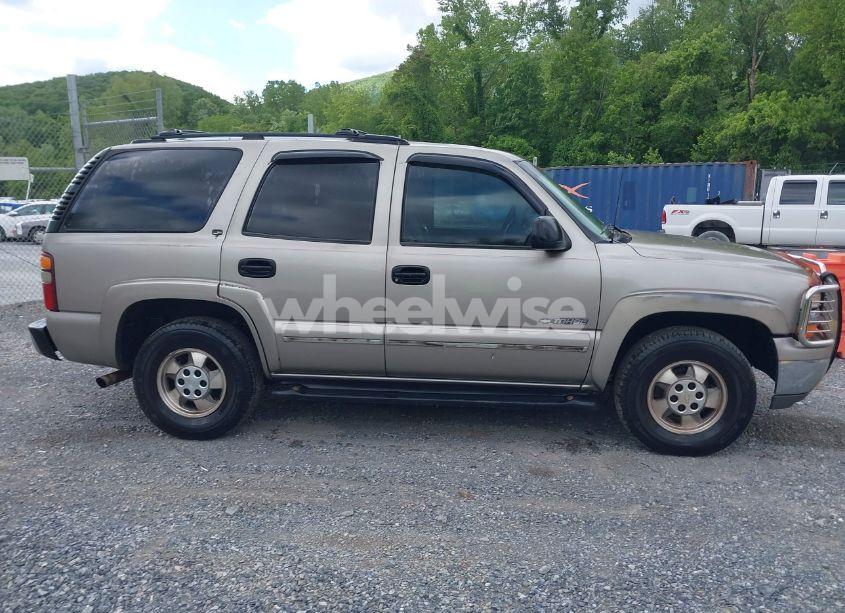 Photo 13 of 2000 Chevrolet Tahoe ALL NEW LS (VIN 1GNEK13T8YJ143318)