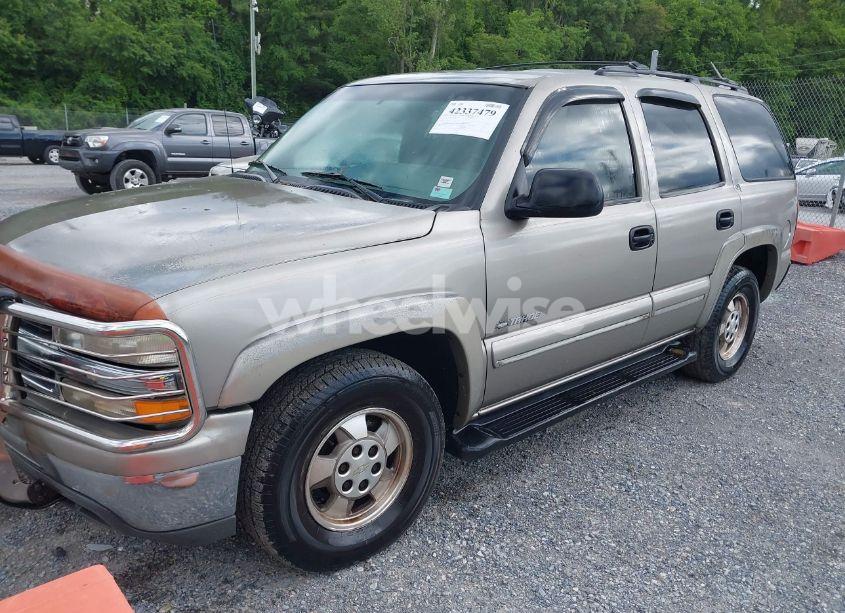 Photo 2 of 2000 Chevrolet Tahoe ALL NEW LS (VIN 1GNEK13T8YJ143318)