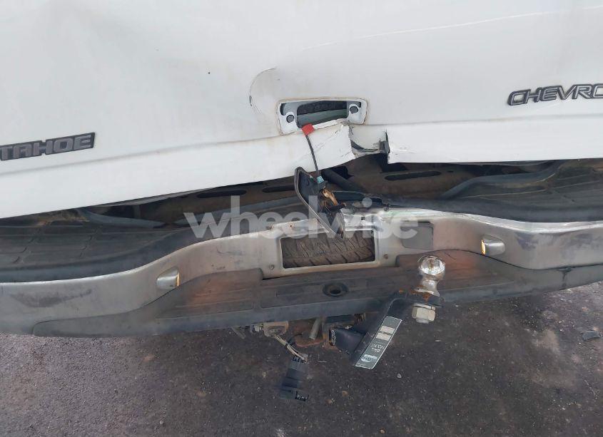 Photo 6 of 2001 Chevrolet Tahoe LS (VIN 1GNEK13T91R115616)