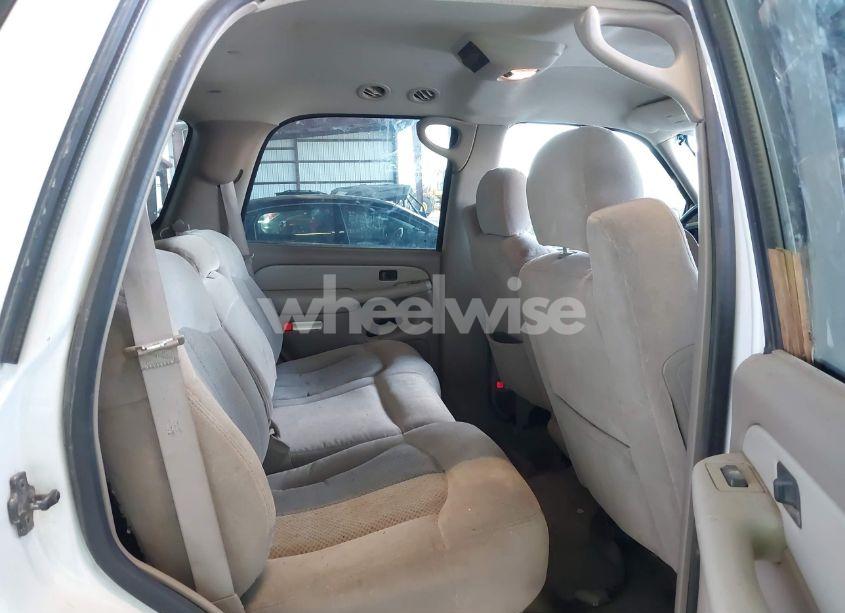 Photo 8 of 2001 Chevrolet Tahoe LS (VIN 1GNEK13T91R115616)