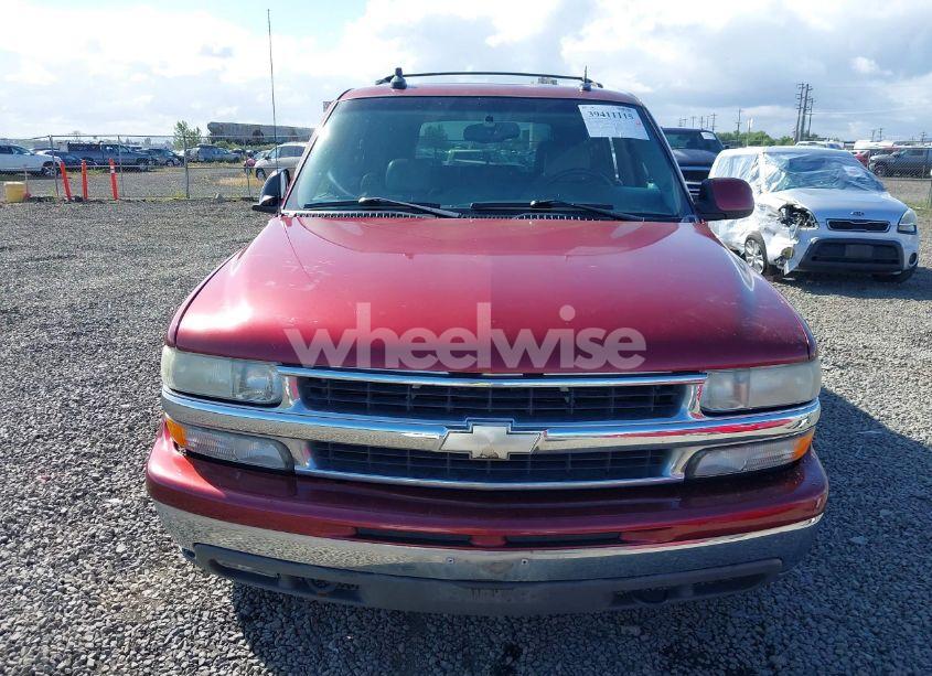 Photo 12 of 2003 Chevrolet Tahoe LT (VIN 1GNEK13T93R128286)