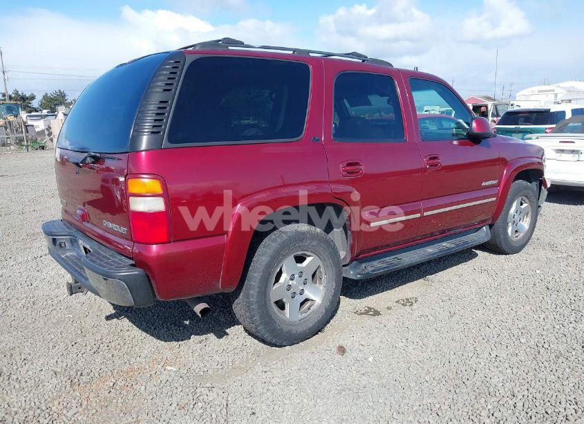 Photo 4 of 2003 Chevrolet Tahoe LT (VIN 1GNEK13T93R128286)
