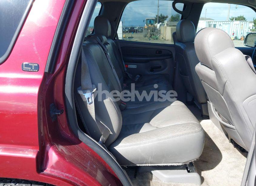 Photo 8 of 2003 Chevrolet Tahoe LT (VIN 1GNEK13T93R128286)