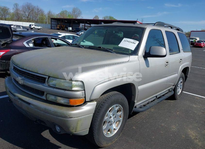 Photo 2 of 2005 Chevrolet Tahoe Z71 (VIN 1GNEK13T95R137279)