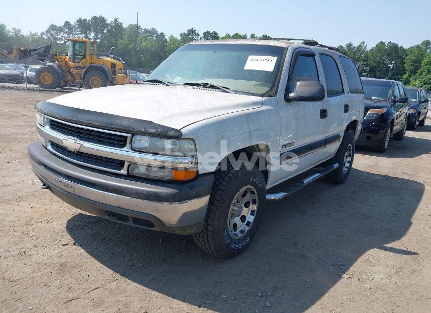 Photo 2 of 2000 Chevrolet Tahoe ALL NEW LS (VIN 1GNEK13T9YJ175291)