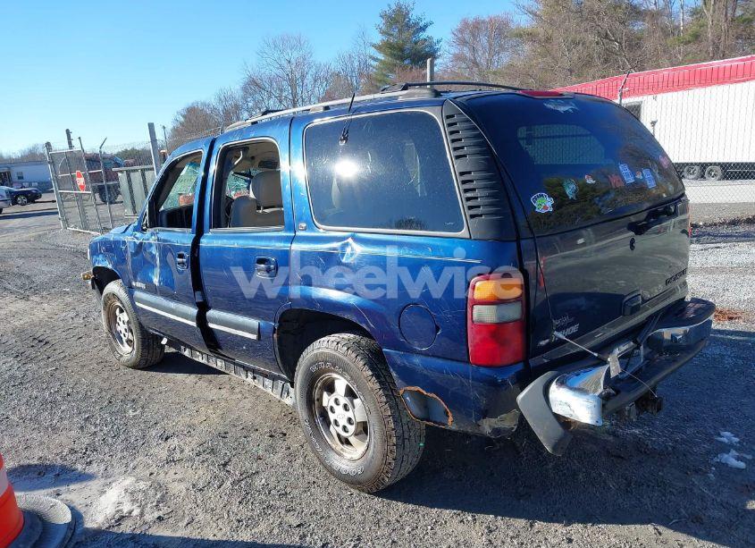 Photo 3 of 2001 Chevrolet Tahoe LT (VIN 1GNEK13TX1R169037)
