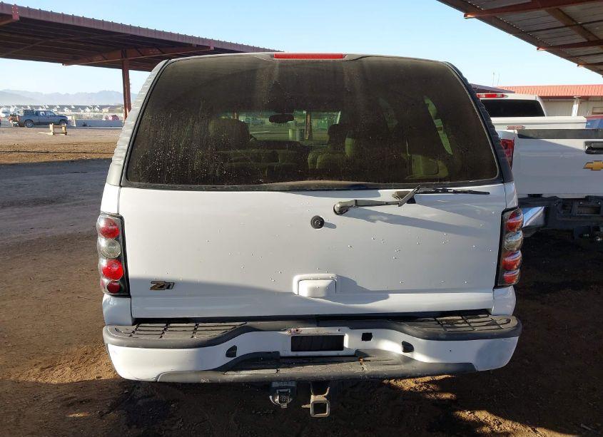 Photo 16 of 2003 Chevrolet Tahoe Z71 (VIN 1GNEK13TX3R214156)