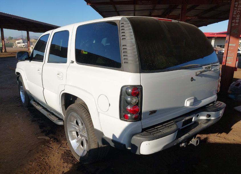 Photo 3 of 2003 Chevrolet Tahoe Z71 (VIN 1GNEK13TX3R214156)