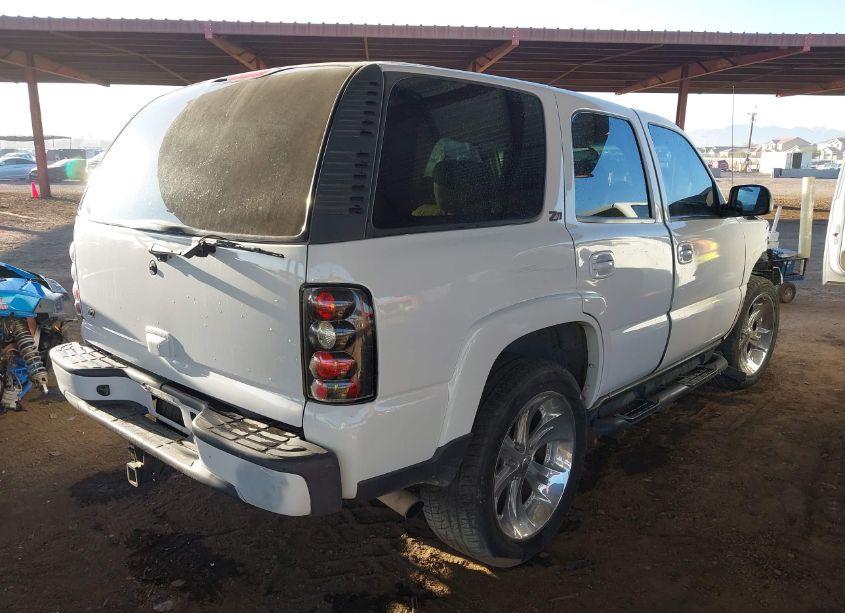 Photo 4 of 2003 Chevrolet Tahoe Z71 (VIN 1GNEK13TX3R214156)
