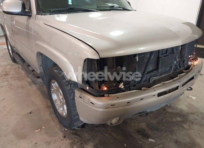 Photo 15 of 2005 Chevrolet Tahoe Z71 (VIN 1GNEK13TX5R263358)