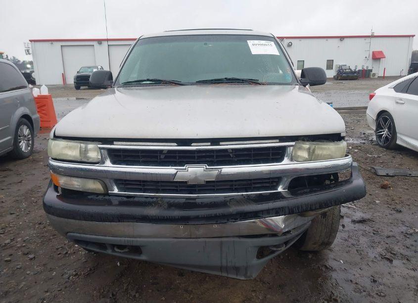 Photo 12 of 2004 Chevrolet Tahoe LS (VIN 1GNEK13V04R112450)