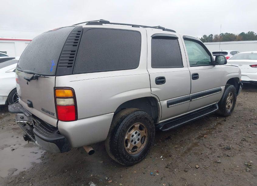 Photo 4 of 2004 Chevrolet Tahoe LS (VIN 1GNEK13V04R112450)