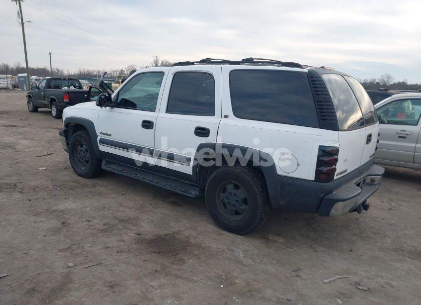 Photo 3 of 2002 Chevrolet Tahoe LS (VIN 1GNEK13V22R157077)