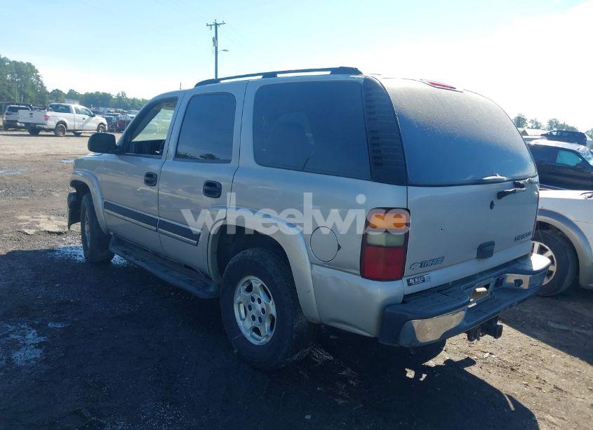 Photo 3 of 2005 Chevrolet Tahoe LS (VIN 1GNEK13V25J174805)