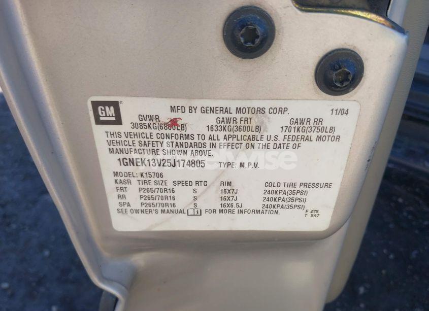 Photo 9 of 2005 Chevrolet Tahoe LS (VIN 1GNEK13V25J174805)