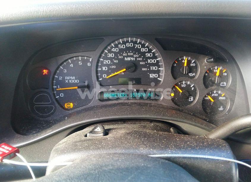 Photo 7 of 2003 Chevrolet Tahoe LS (VIN 1GNEK13V33J215889)