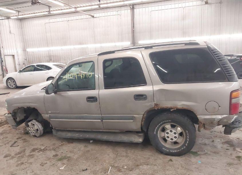 Photo 14 of 2003 Chevrolet Tahoe LS (VIN 1GNEK13V53J288181)
