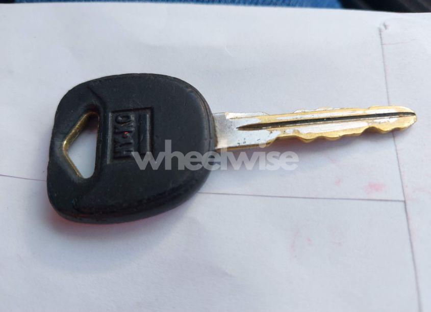 Photo 11 of 2002 Chevrolet Tahoe LT (VIN 1GNEK13Z02J214068)